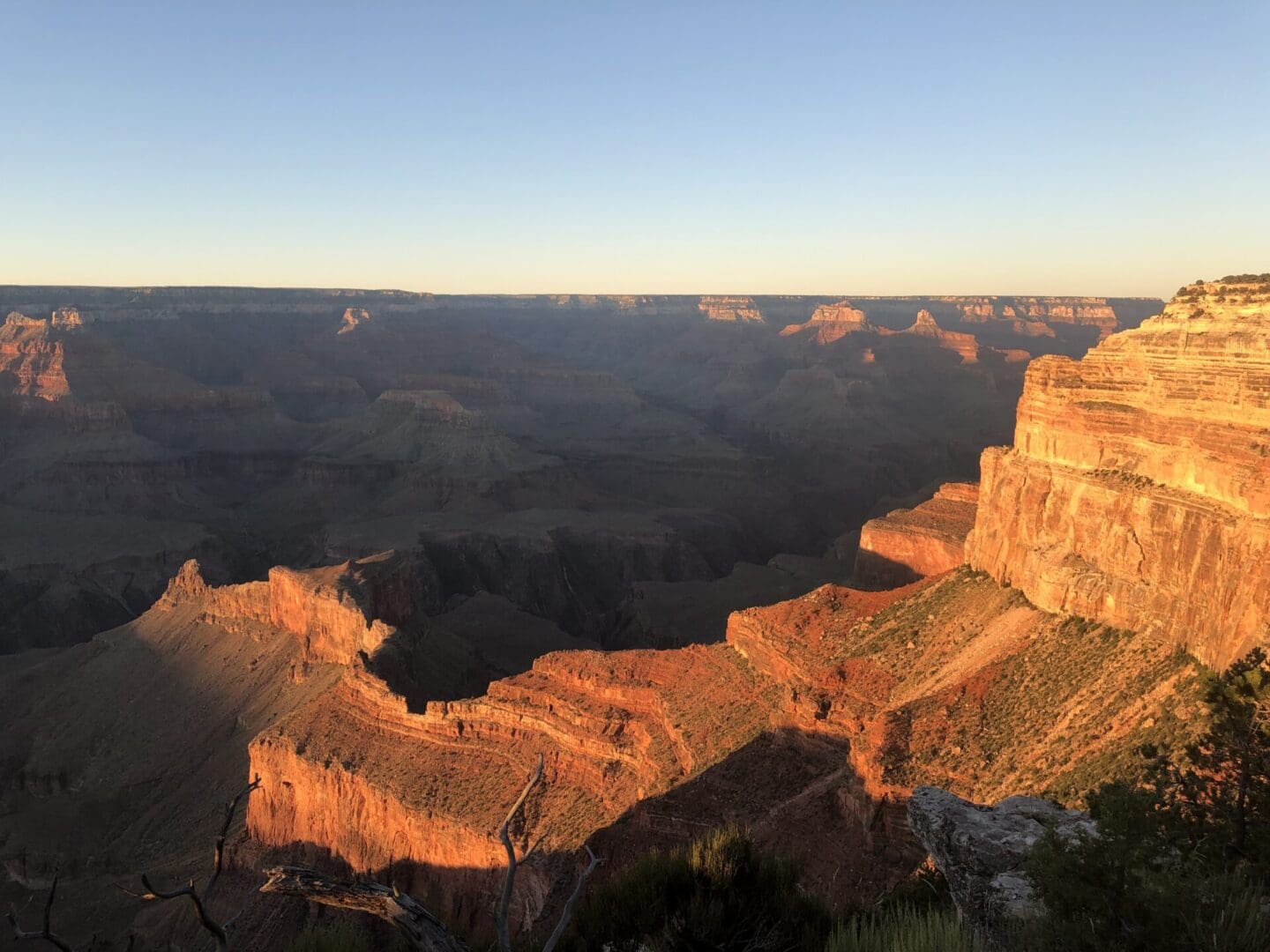 A view of the grand canyon from the top of mather point.