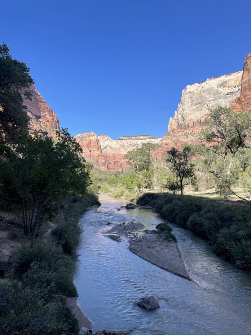 A river running through the middle of a valley.