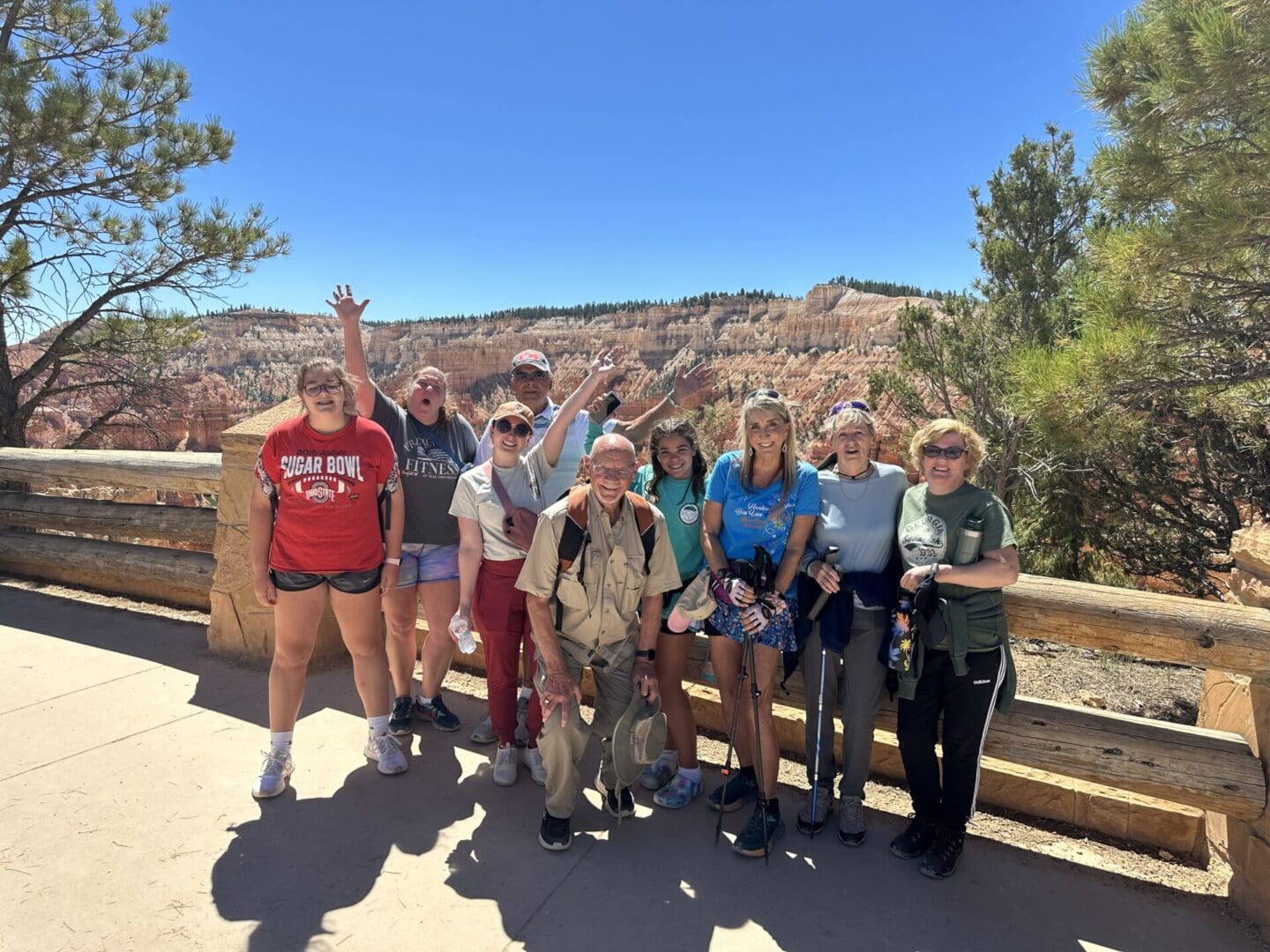 HIKING BRYCE CANYON